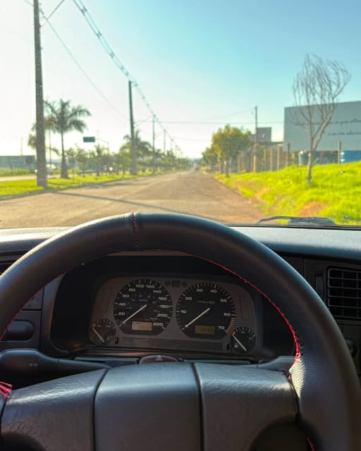 VOLKSWAGEN GOLF GLX - Imagem 9