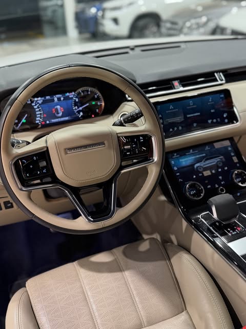 LAND ROVER VELAR R-DYN HSE - Imagem 12