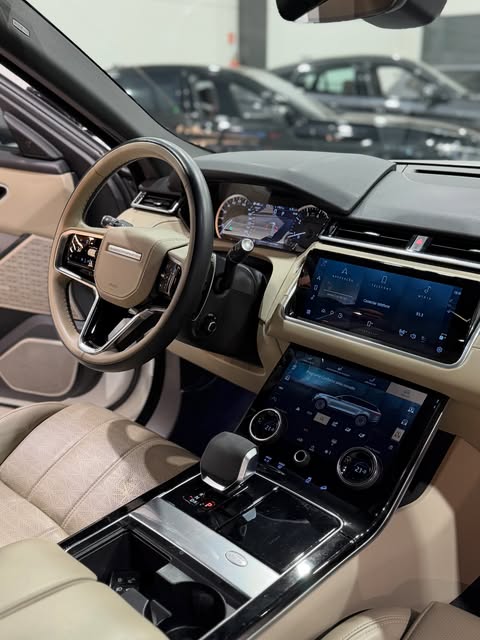 LAND ROVER VELAR R-DYN HSE - Imagem 14