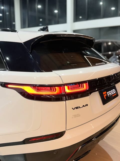 LAND ROVER VELAR R-DYN HSE - Imagem 8