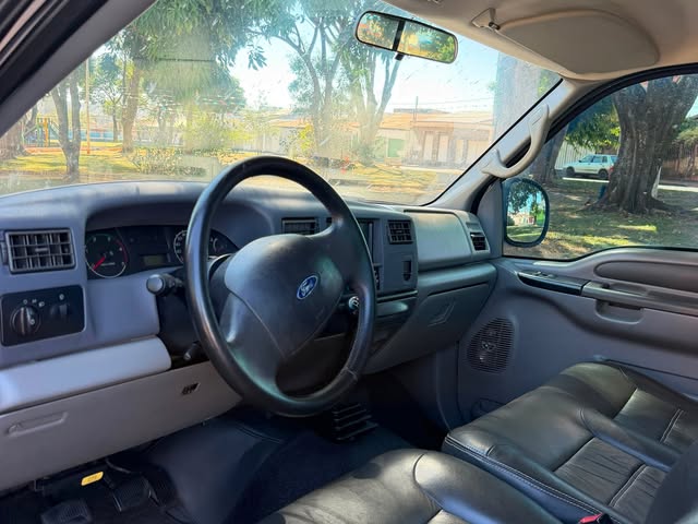 FORD F-250 XLT - Imagem 8
