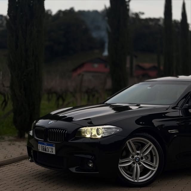 BMW 528I M SPORT - Imagem 2
