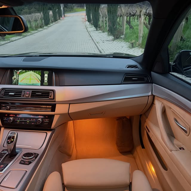 BMW 528I M SPORT - Imagem 10