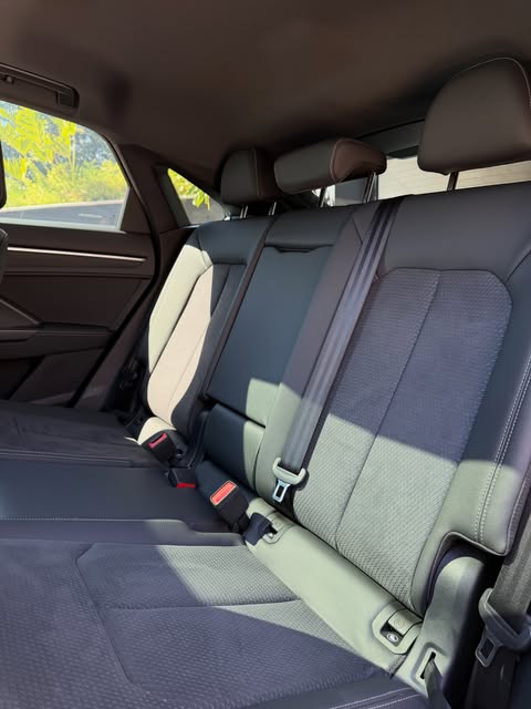 AUDI Q3 40 TFSI GAS. SPORTBACK PERF. BLACK QUATTRO TIPTRONIC - Imagem 7