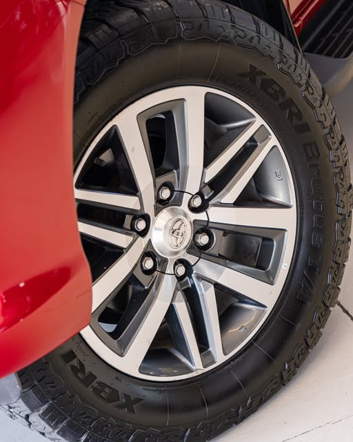 TOYOTA HILUX SRV - Imagem 9