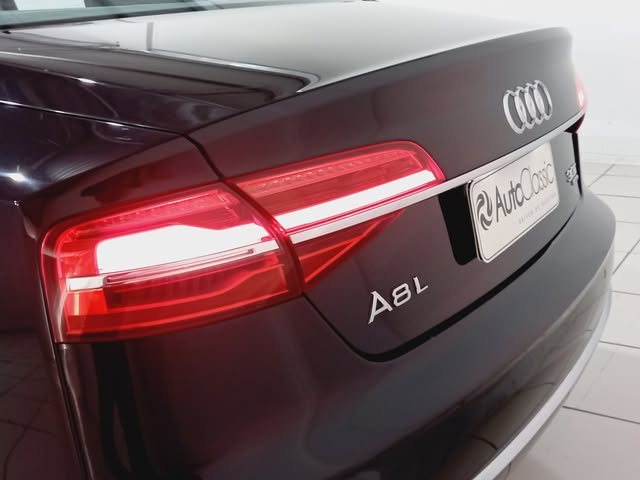AUDI A8 - Imagem 3