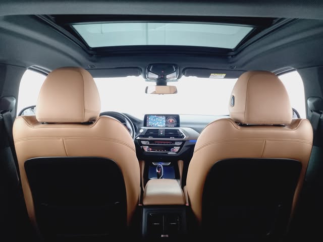 BMW X4 M40I - Imagem 9
