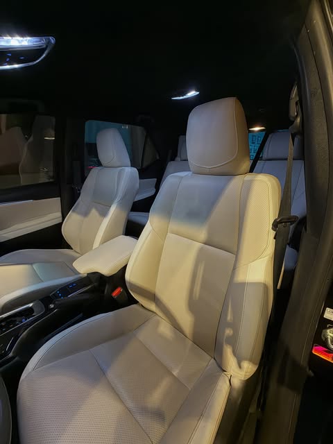 TOYOTA HILUX SW4 DIAMOND - Imagem 8