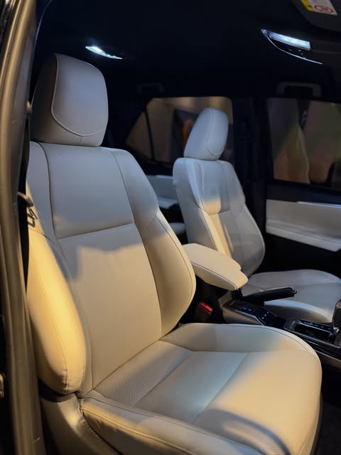 TOYOTA HILUX SW4 DIAMOND - Imagem 10