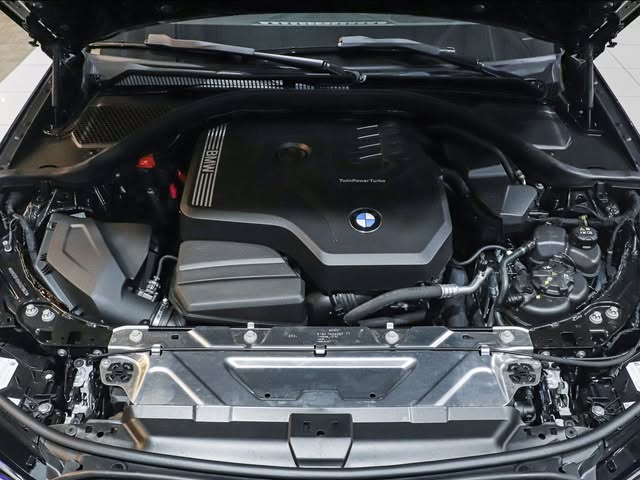 BMW 320I M SPORT - Imagem 5