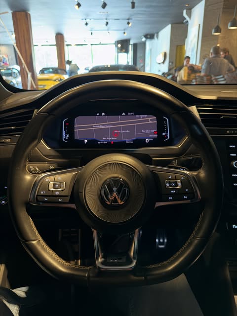 VOLKSWAGEN TIGUAN R-LINE - Imagem 11