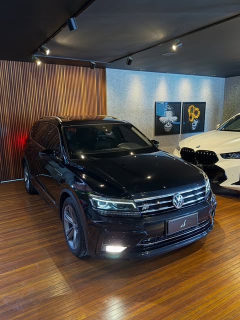 VOLKSWAGEN TIGUAN R-LINE - Imagem 6