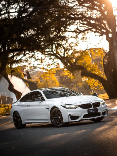 BMW M4 - Imagem 1