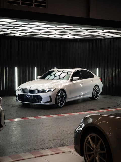 BMW 320I M SPORT - Imagem 1