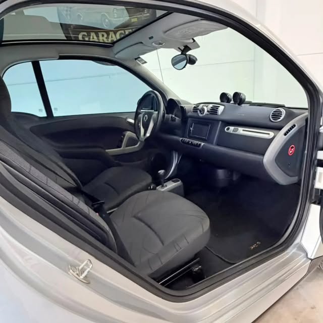 SMART FORTWO - Imagem 7