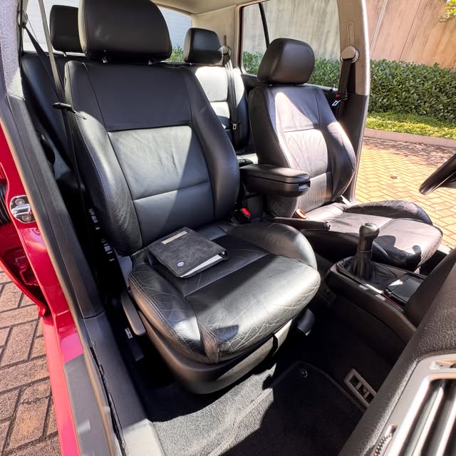 VOLKSWAGEN GOLF GTI - Imagem 6