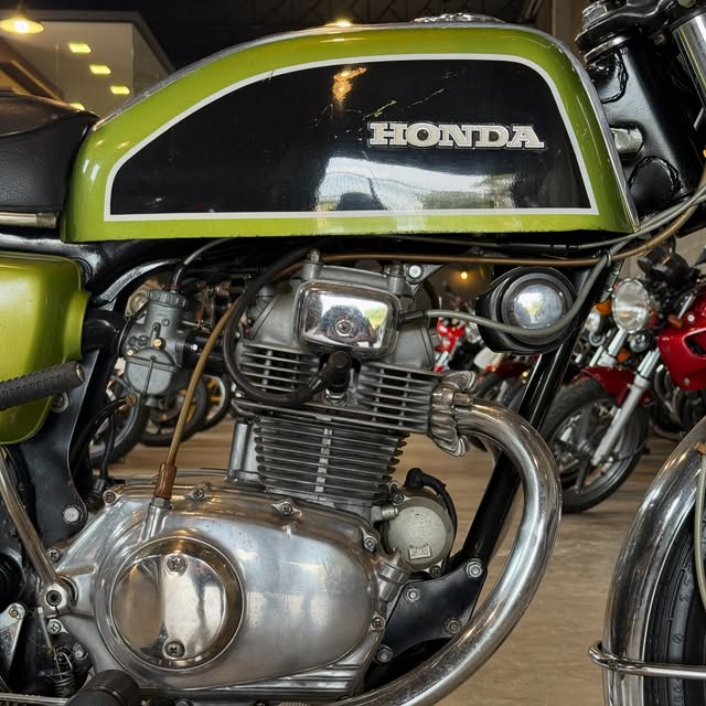 HONDA CB 200 - Imagem 13
