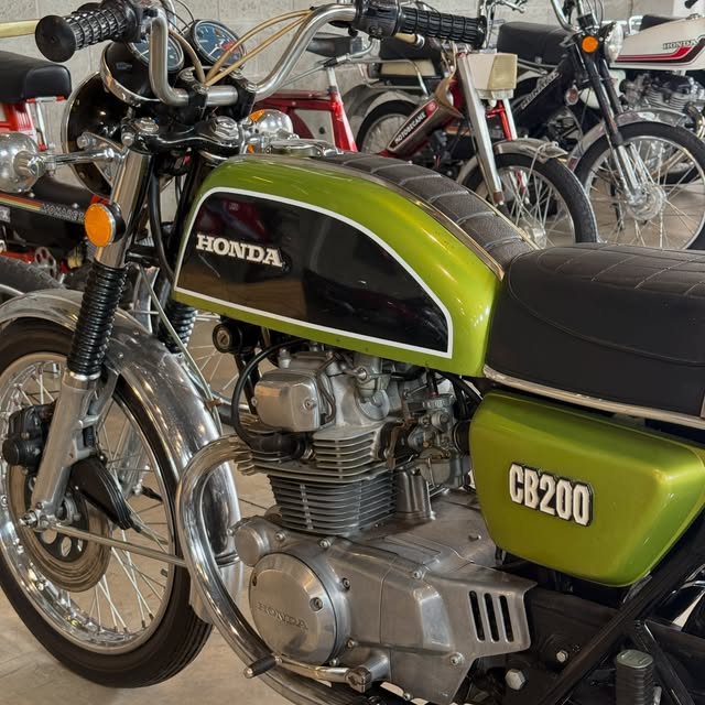 HONDA CB 200 - Imagem 9