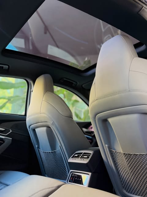 AUDI E-TRON SPORTBACK S - Imagem 6