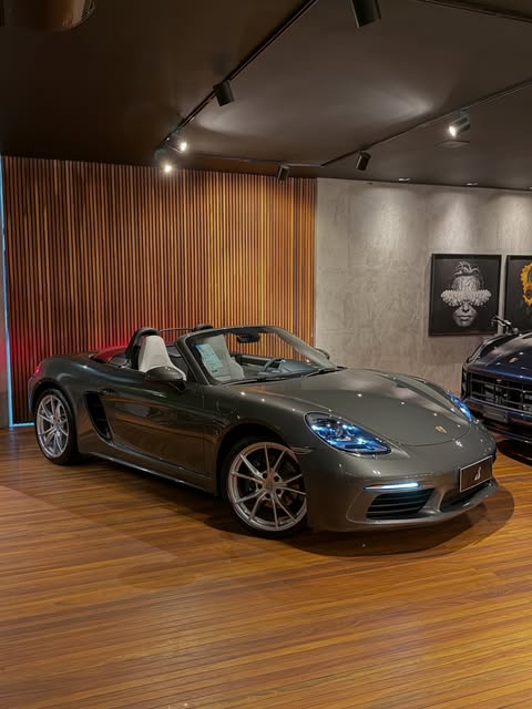 PORSCHE 718 BOXSTER - Imagem 18