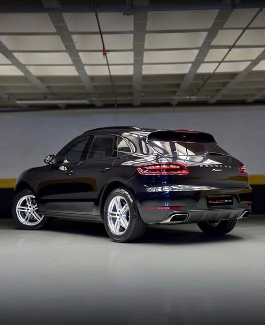 PORSCHE MACAN 2.0 TURBO - Imagem 2