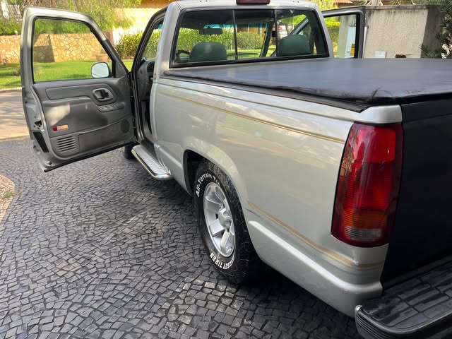 CHEVROLET SILVERADO - Imagem 6