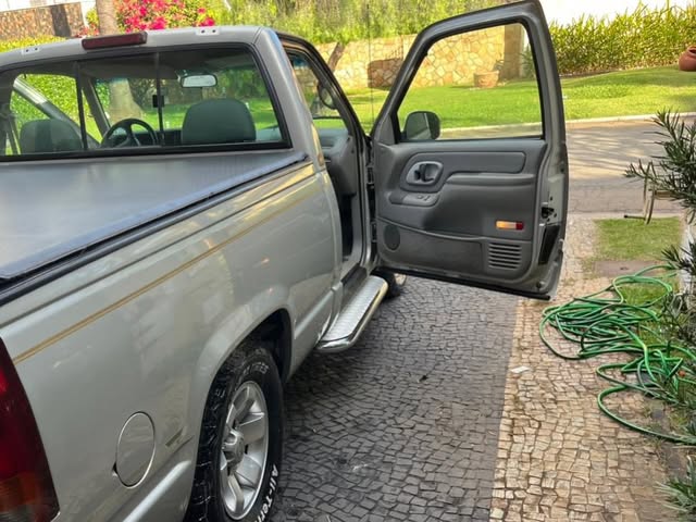 CHEVROLET SILVERADO - Imagem 8