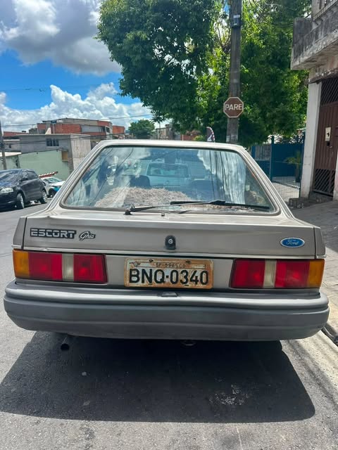 FORD ESCORT GHIA - Imagem 7