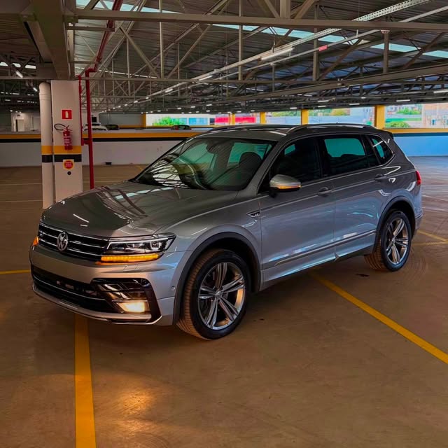 VOLKSWAGEN TIGUAN R-LINE - Imagem 2