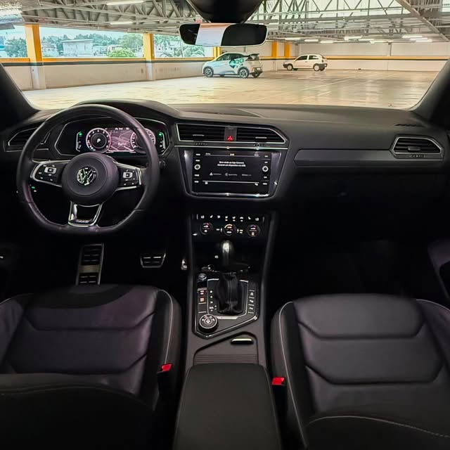VOLKSWAGEN TIGUAN R-LINE - Imagem 7