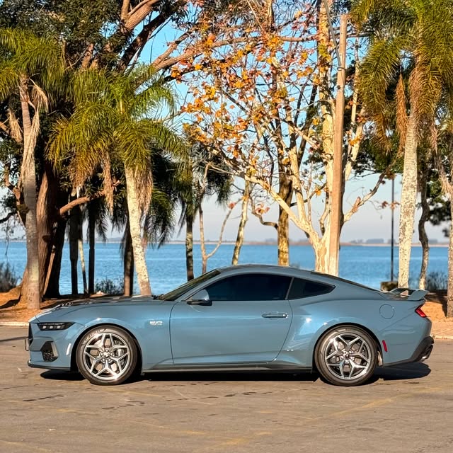 FORD MUSTANG GT PERFORMANCE - Imagem 8