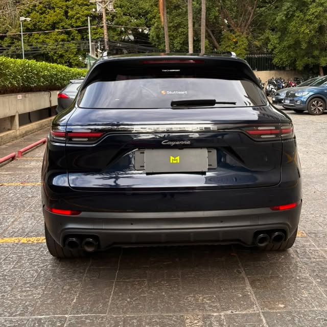 PORSCHE CAYENNE E-HYBRID PLATINUM EDITION - Imagem 5