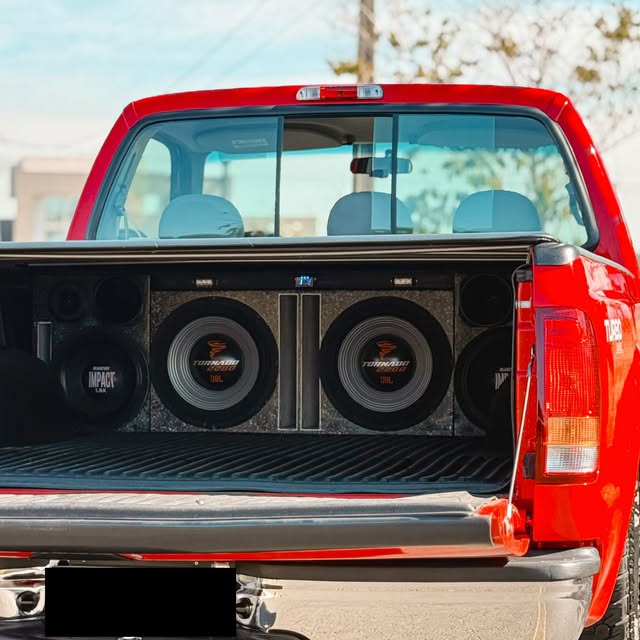 FORD F-250 XLT-L - Imagem 17