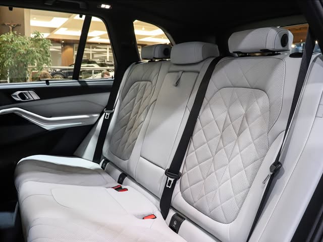 BMW X5 M SPORT - Imagem 10