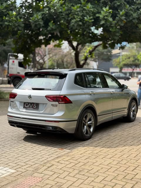 VOLKSWAGEN TIGUAN R-LINE - Imagem 4