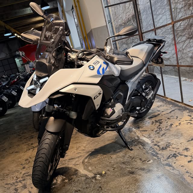 BMW R 1300 GS - Imagem 6