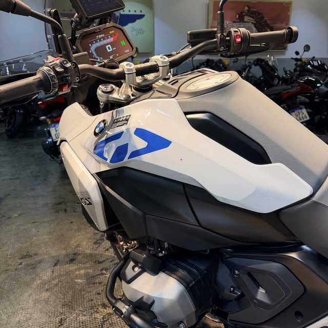 BMW R 1300 GS - Imagem 10