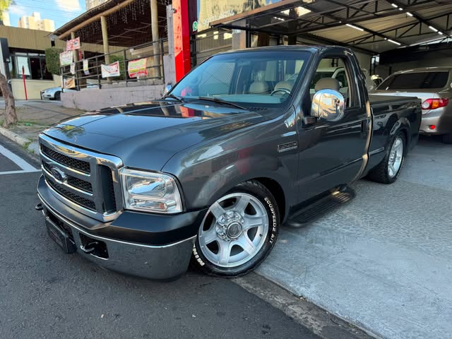 FORD F-250 XLT-L - Imagem 2