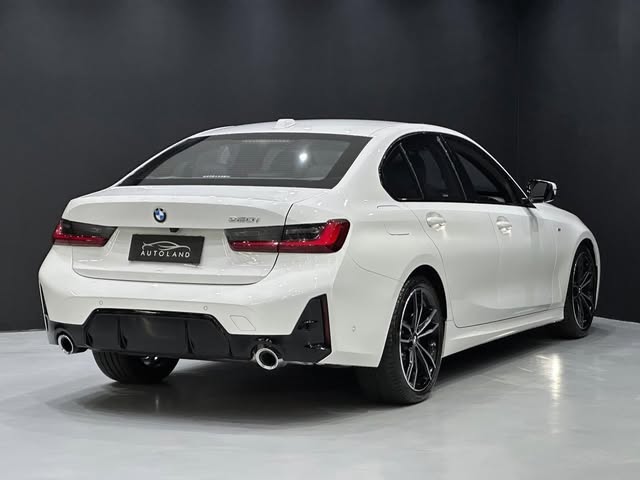 BMW 320I M SPORT - Imagem 4
