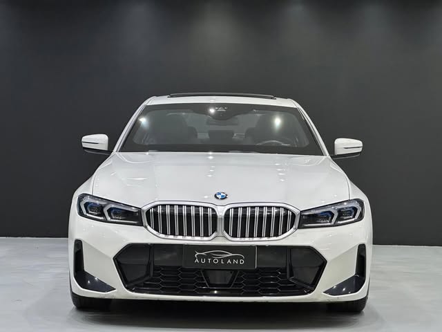 BMW 320I M SPORT - Imagem 9