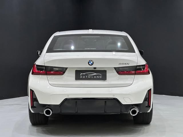 BMW 320I M SPORT - Imagem 10