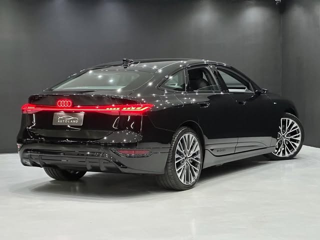 AUDI A6 E-TRON SPORTBACK PERFORMANCE BLACK - Imagem 4