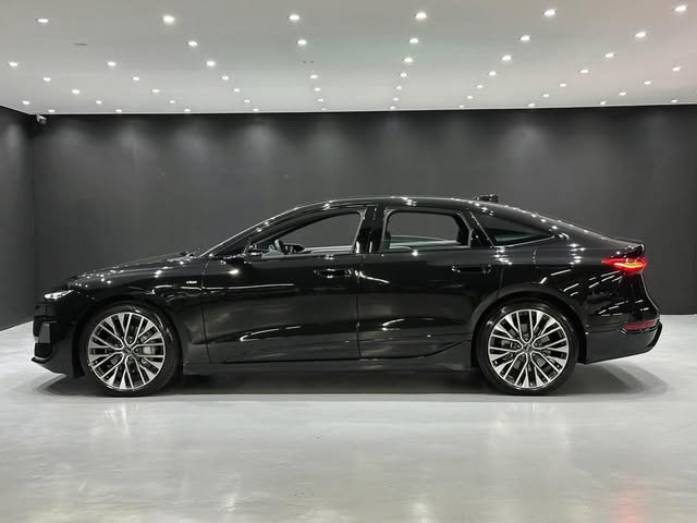 AUDI A6 E-TRON SPORTBACK PERFORMANCE BLACK - Imagem 8