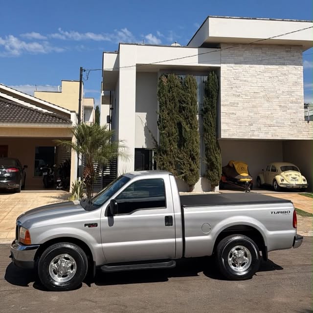 FORD F-250 XL-L - Imagem 2
