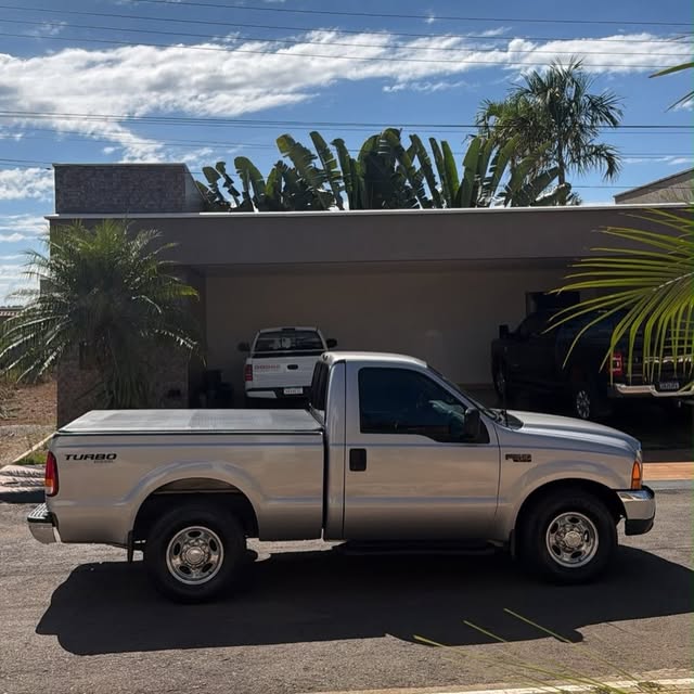 FORD F-250 XL-L - Imagem 7