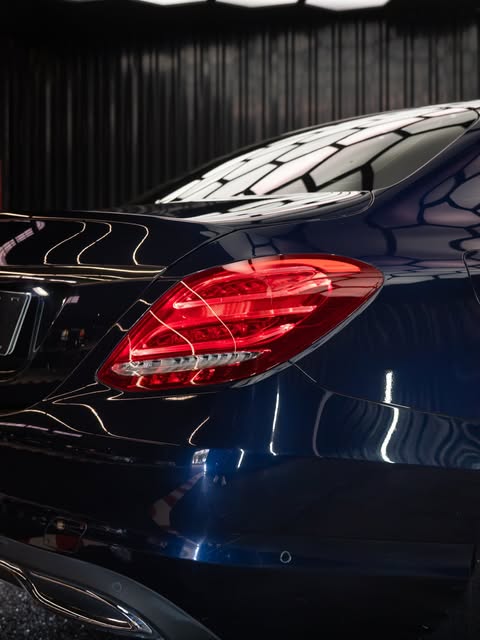 MERCEDES-BENZ C180 EXCLUSIVE - Imagem 18