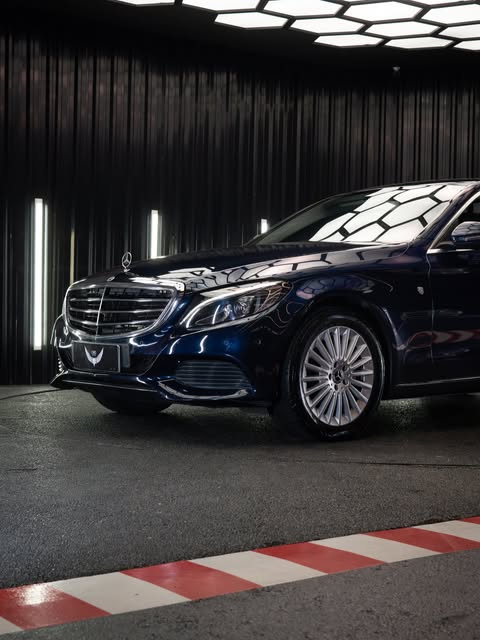 MERCEDES-BENZ C180 EXCLUSIVE - Imagem 4