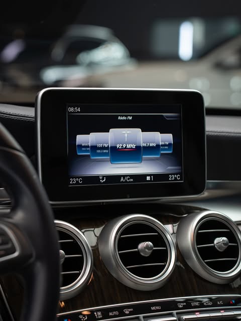 MERCEDES-BENZ C180 EXCLUSIVE - Imagem 5