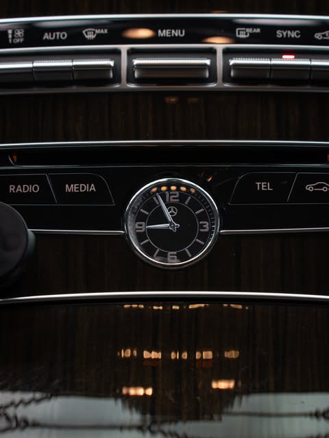 MERCEDES-BENZ C180 EXCLUSIVE - Imagem 7