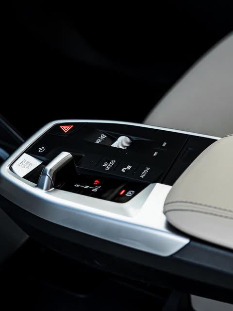 BMW X1 X LINE - Imagem 8